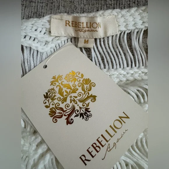 Rebellion Cream Fringe Tank Top - Picture 4 of 4
